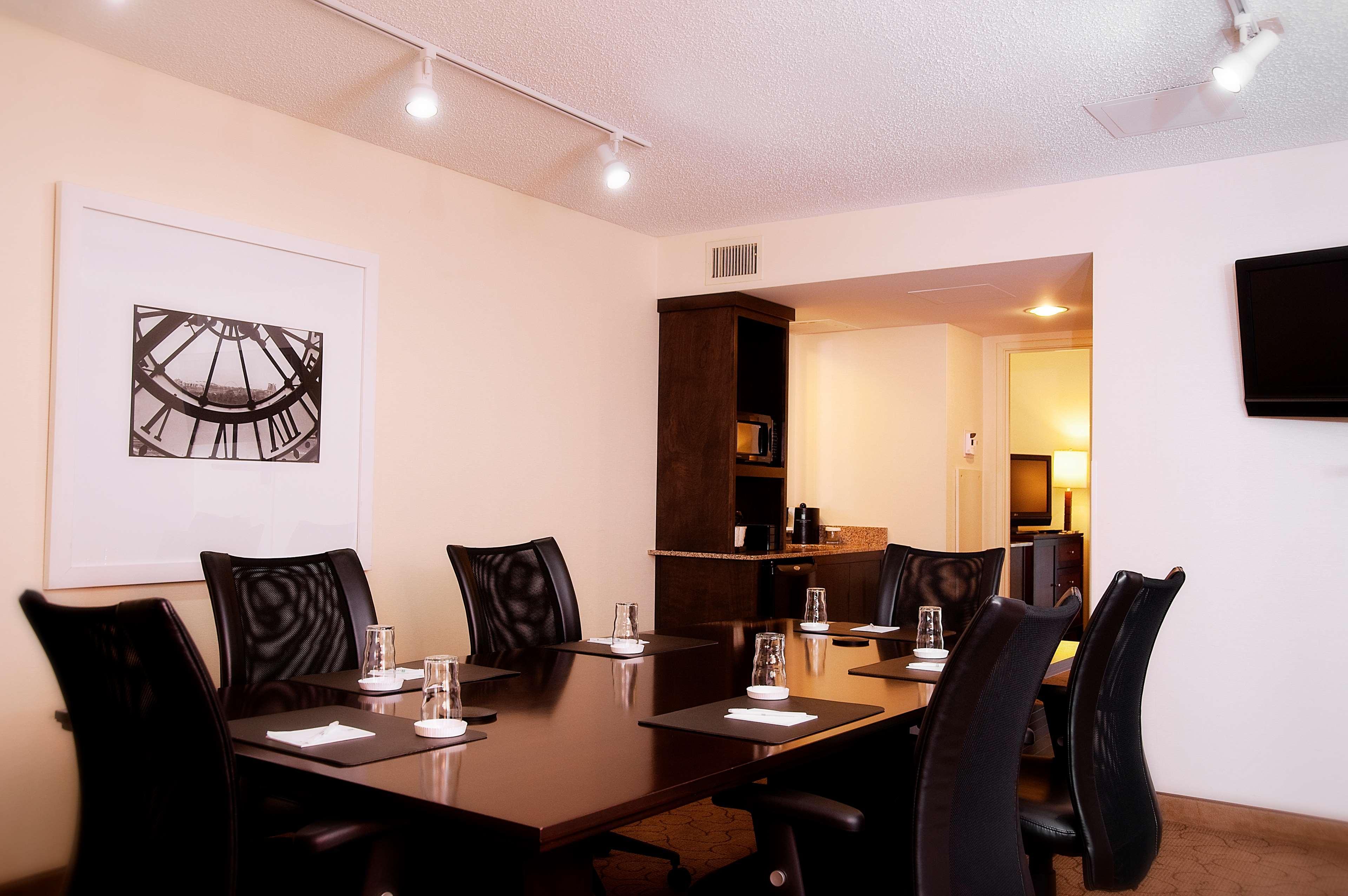 Embassy Suites By Hilton Memphis East Germantown Area Επιχειρήσεις φωτογραφία
